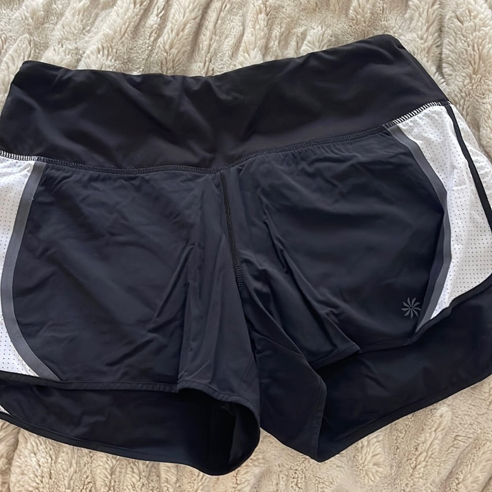 Athleta black/white shorts
